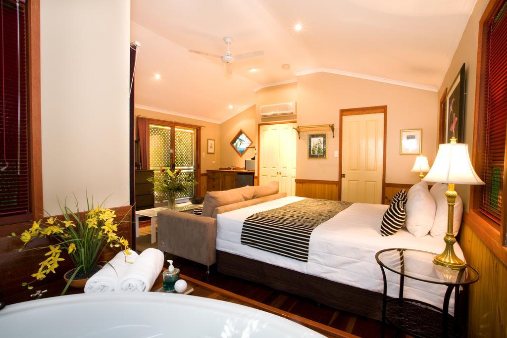 Amore On Buderim Rainforest Cabins Sunshine Coast ภายนอก รูปภาพ
